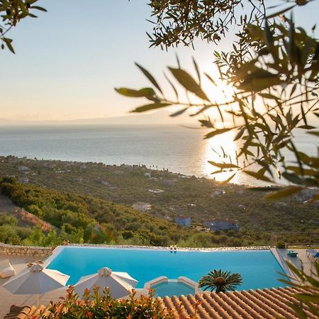 Villa Rebecca Kalamata Bagian luar foto