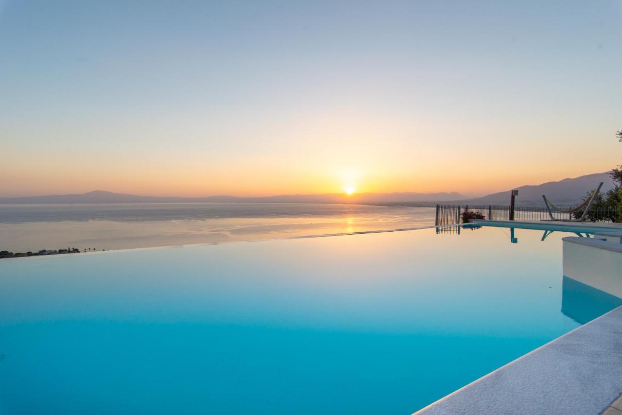 Villa Rebecca Kalamata Bagian luar foto